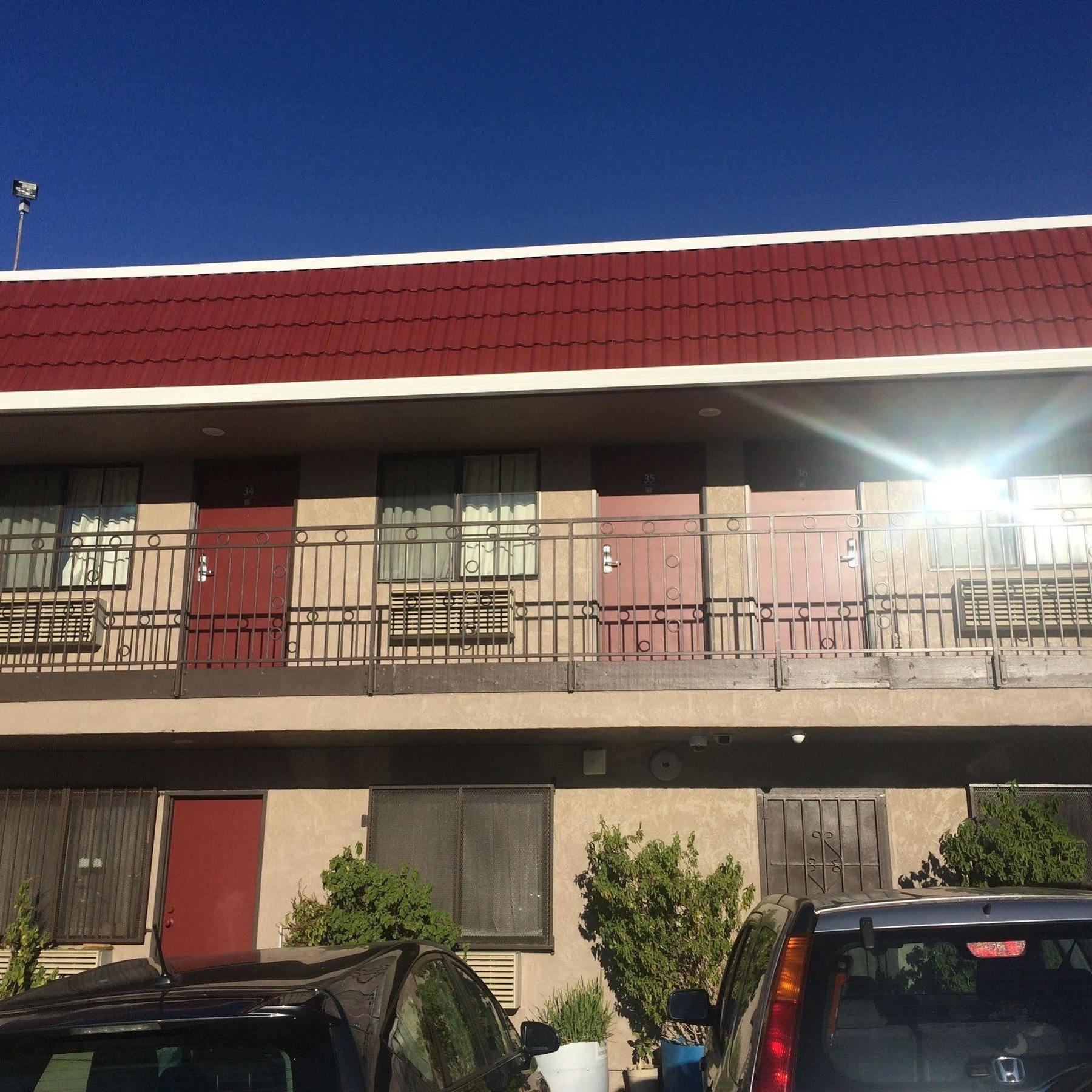 Crown Lodge Motel Oakland Exterior photo